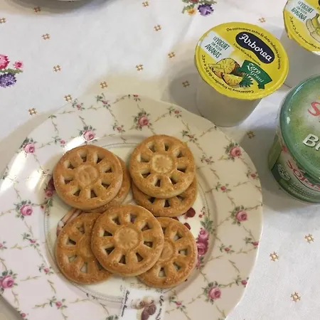Juighissa Leonora Alojamento de Acomodação e Pequeno-almoço *