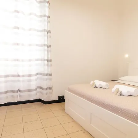 Juighissa Leonora Bed & Breakfast *