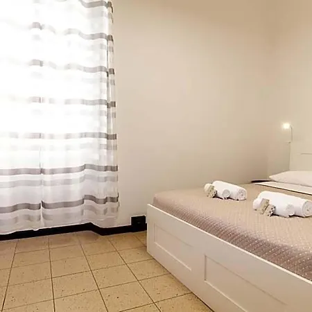 Juighissa Leonora Bed & Breakfast