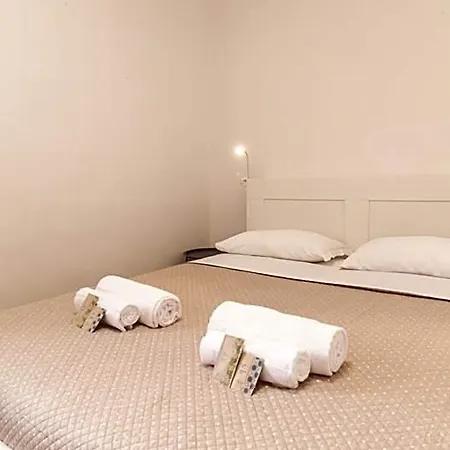 Juighissa Leonora 3* Oristano